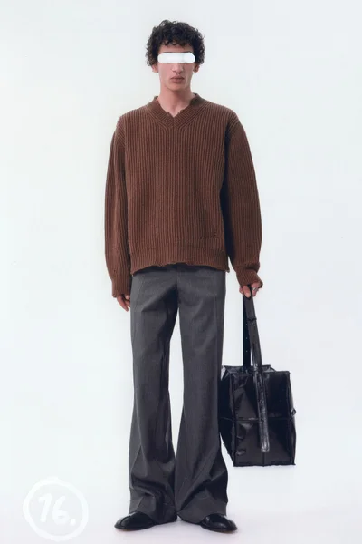 Look 16